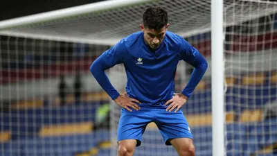 St Johnstone defender Zach Mitchell has returned to parent club Charlton after a serious knee injury suffered against...